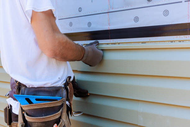 Trusted Storm Damage Siding Repair service in Roanoke, IN - Creative Siding